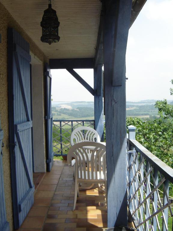 Maison Artigouha Bed and Breakfast Loubieng Habitación foto